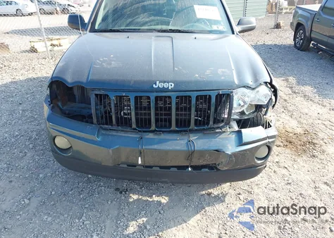 2005 Jeep Grand Cherokee Laredo from USA, damaged, VIN 1J4HR48N35C702393